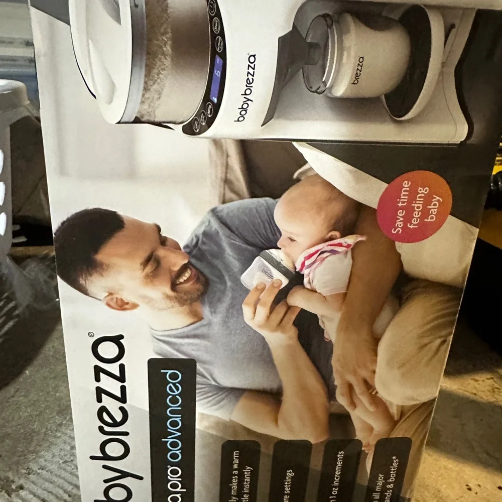 Baby Brezza Formula Pro Advanced - Picture 2 of 4